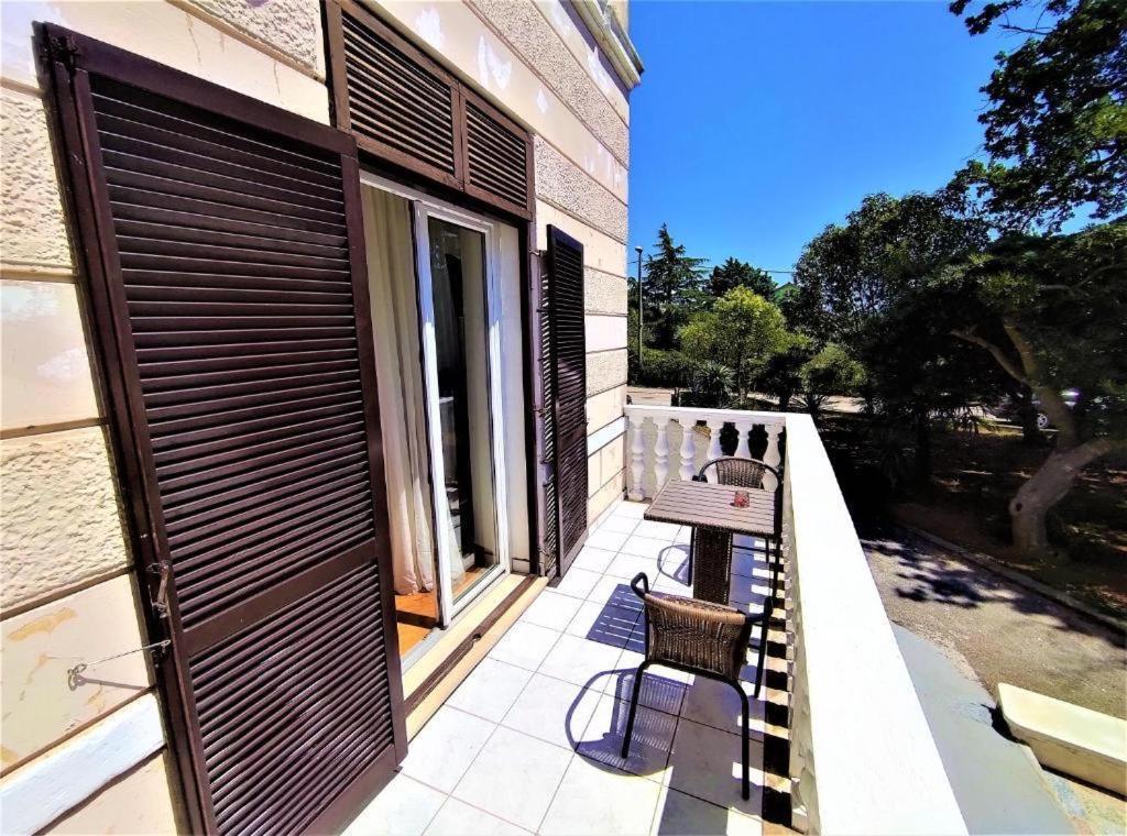 San Valentino Hotel Bašanija Екстериор снимка